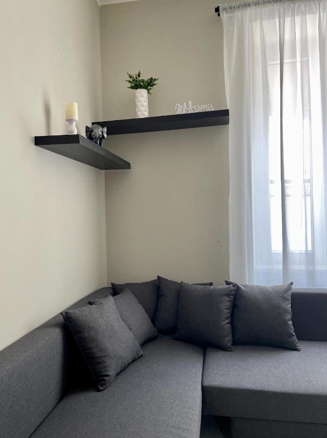 Grey Apartment Caiazzo Экстерьер фото