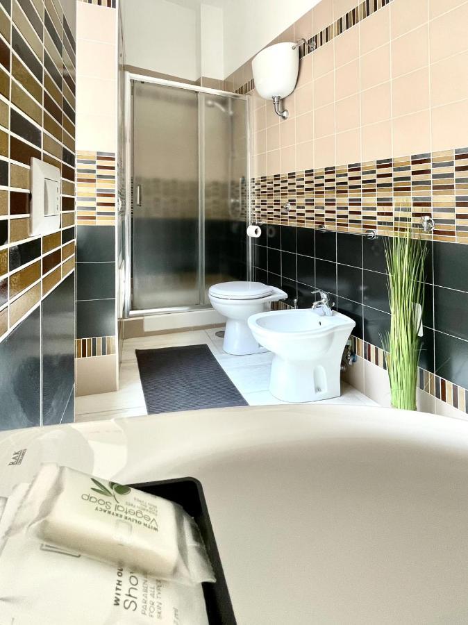 Grey Apartment Caiazzo Экстерьер фото
