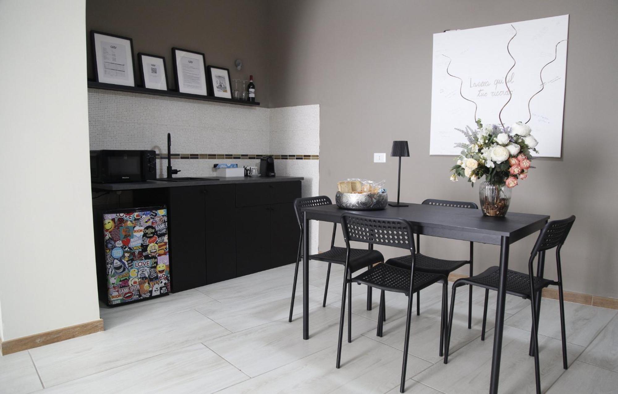 Grey Apartment Caiazzo Экстерьер фото